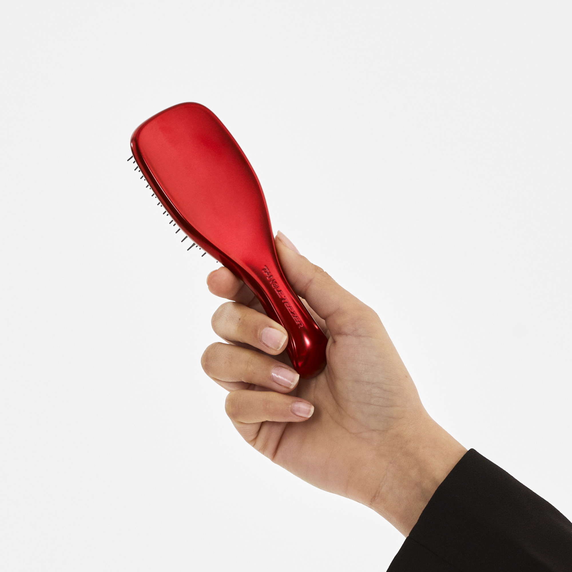 The Devil Wears Prada and Tangle Teezer The Ultimate Detangler™